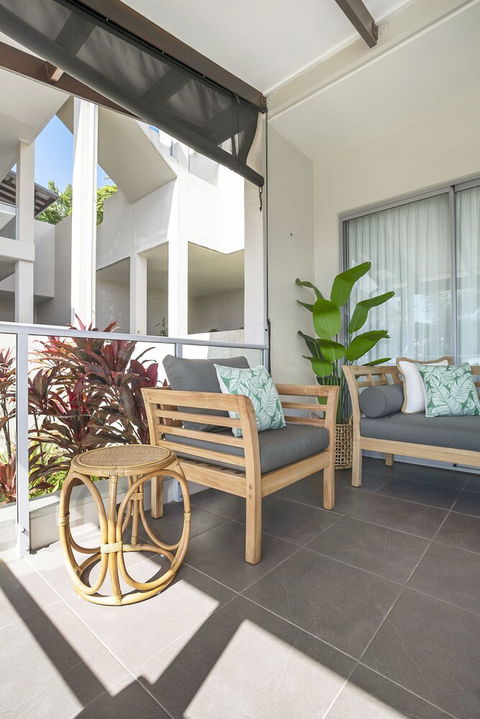 UNIT 35 Whitsundays - Surfers Paradise Gold Coast 3