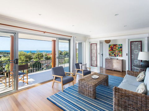 Easy Living At 14 Daphne Street - Surfers Paradise Gold Coast 3