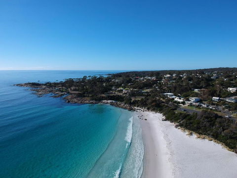 SEA EAGLE COTTAGE Amazing Views Of Bay Of Fires - Surfers Paradise Gold Coast 5