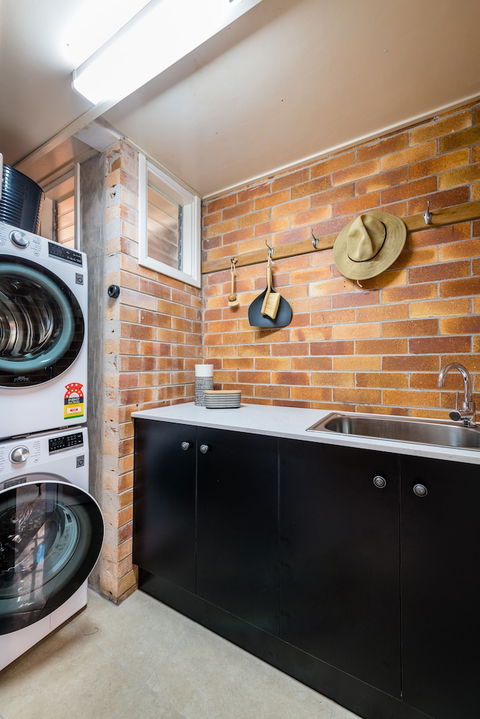Hedge House- Luxury Space Style Location - Surfers Paradise Gold Coast 2