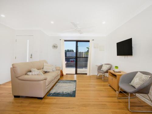 Bolong NSW Surfers Paradise Gold Coast