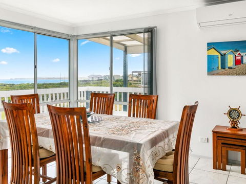 Kahakai - Surfers Paradise Gold Coast 1