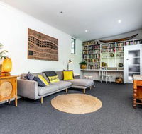 SUNSET BEACH SHACK on SURF - Surfers Paradise Gold Coast