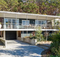 Palmwood at Hyams Beach 4pm Check Out Sundays - Surfers Paradise Gold Coast