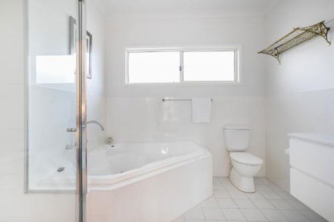 Aegean On The Beach - Surfers Paradise Gold Coast 4