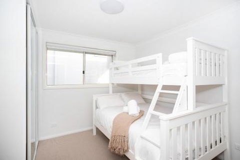 Aegean On The Beach - Surfers Paradise Gold Coast 2