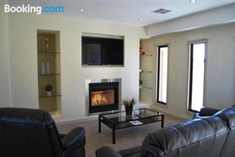 Eagles Nest - Surfers Paradise Gold Coast 0