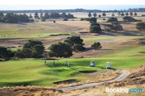 Eagles Nest - Surfers Paradise Gold Coast 3