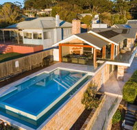 Horizons at Hyams Beach 4pm Check Out Sundays - Surfers Paradise Gold Coast