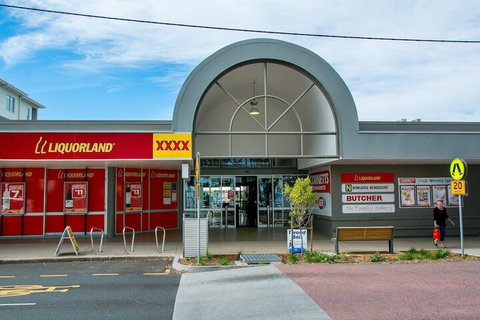 Ground Floor Air Conditioned Fabulous Waterviews Overlooking Pumicestone Passage - Surfers Paradise Gold Coast 1