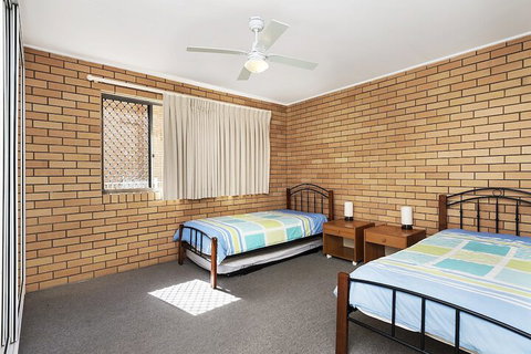 Ground Floor Air Conditioned Fabulous Waterviews Overlooking Pumicestone Passage - Surfers Paradise Gold Coast 4