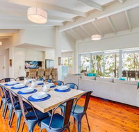 Harlequin Beach House 4pm Check Out Sundays - Surfers Paradise Gold Coast