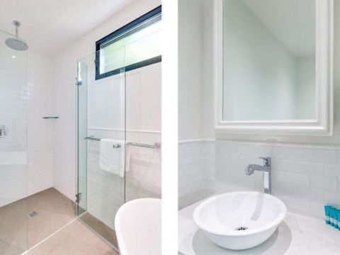 Kickenbach At Hyams Beach 4pm Check Out Sundays - Surfers Paradise Gold Coast 4