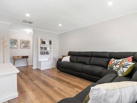 Rosebud Family Escape On Laurens - Surfers Paradise Gold Coast 4