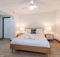 Comfortable Living Space Close to Foreshore  Cbd - Surfers Paradise Gold Coast