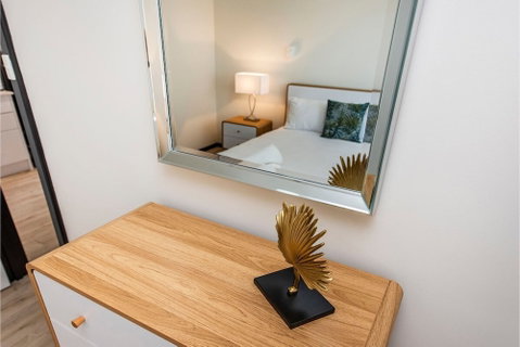 Contemporary 1BR Apartment - Near The City - Surfers Paradise Gold Coast 4