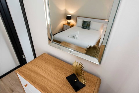 Peaceful South Perth Home Near Perth Center - Surfers Paradise Gold Coast 0