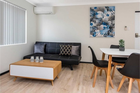 Bright 1BR Apartment Close To Foreshore & Cbd - Surfers Paradise Gold Coast 2
