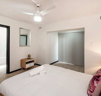 Convenient 1BR Apartment Close to Foreshore  Cbd - Surfers Paradise Gold Coast