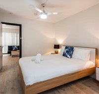 Modern 1 Bedroom Apartment Near the River and the City - Surfers Paradise Gold Coast