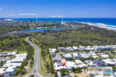 HIGH TIDES On ELLISTON - Surfers Paradise Gold Coast 5
