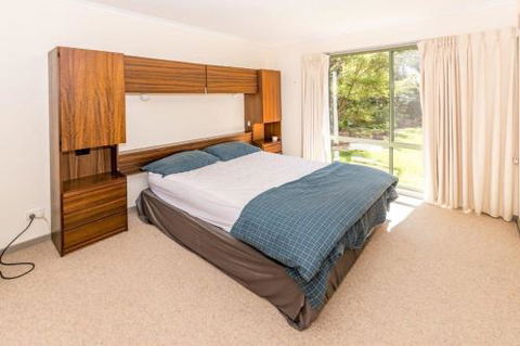 Sixteen Ash Ave Sandy Point - Surfers Paradise Gold Coast 6
