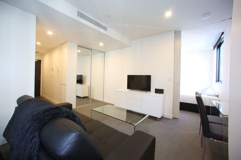 Arena On The Beach - Surfers Paradise Gold Coast 4
