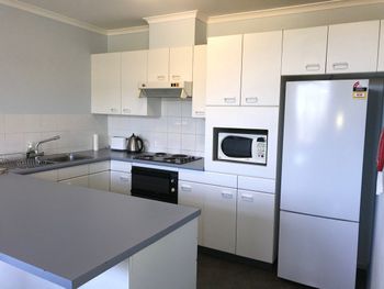 FATHOMS 19 - Surfers Paradise Gold Coast 3