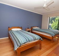 Holiday Makers - Surfers Paradise Gold Coast