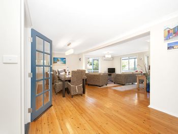 Nelson Street Pine Cottage 5A - Surfers Paradise Gold Coast 4