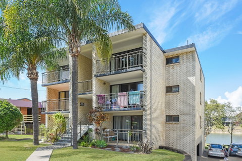 Barooga - Surfers Paradise Gold Coast 0