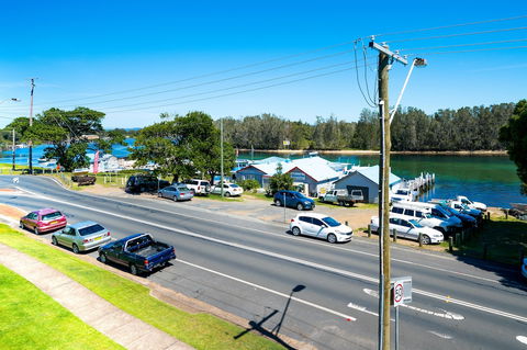 Sunlake Unit 9 - Surfers Paradise Gold Coast 3