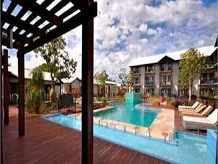 Pinctada Cable Beach - Surfers Paradise Gold Coast 3