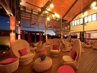 Pinctada Cable Beach - Surfers Paradise Gold Coast 2