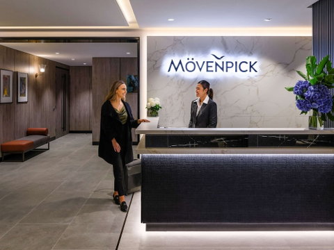 MÃ¶venpick Hotel Hobart - Surfers Paradise Gold Coast 1