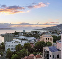 Mvenpick Hotel Hobart - Surfers Paradise Gold Coast