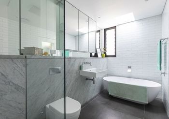 Stunning Executive Home In Glebe - Surfers Paradise Gold Coast 4