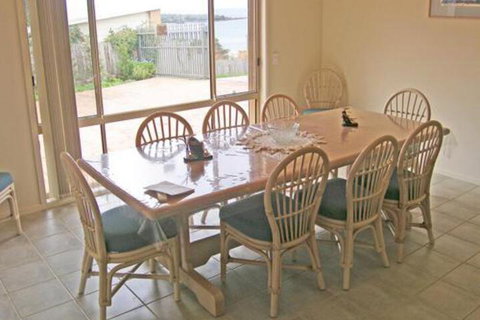 Water View House At Orient Point - Surfers Paradise Gold Coast 5