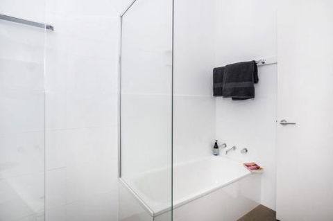 THE PARKVIEW At MOLLYMOOK - Surfers Paradise Gold Coast 4