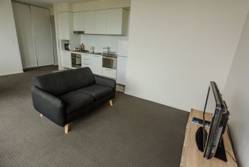Watt Street 1 BR Apartment W Ocean Views - Surfers Paradise Gold Coast 5