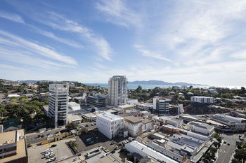 Holiday Inn Townsville - Surfers Paradise Gold Coast 2