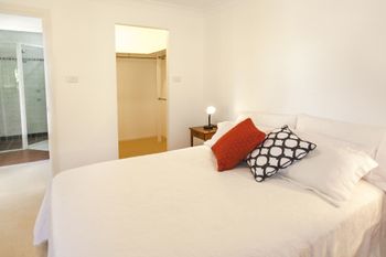 Spinnakers Loft 3 Bed Apartment - Surfers Paradise Gold Coast 6