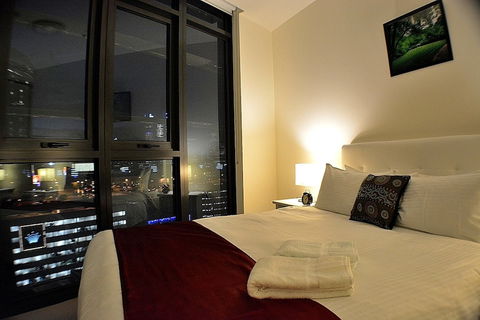 Royal Stays Apartments Southbank - Surfers Paradise Gold Coast 0