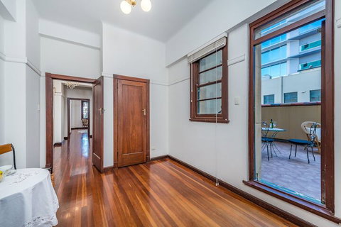 Art Deco Luxury On Elizabeth Quay - Surfers Paradise Gold Coast 3