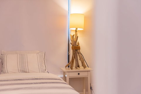 Coastal Cottage - Cannonvale - Surfers Paradise Gold Coast 0