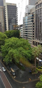 Madison Carrington Apartments - Surfers Paradise Gold Coast 1