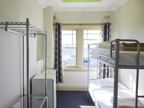 Noah's Bondi - Hostel - Surfers Paradise Gold Coast 3