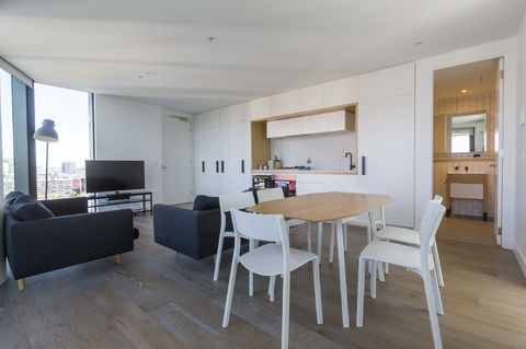 Apartments Melbourne Domain - New Quay Docklands - Surfers Paradise Gold Coast 6