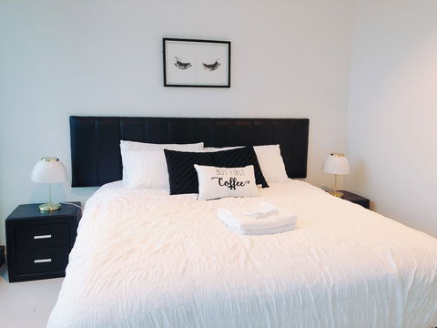 Skytower Apartment - Surfers Paradise Gold Coast 4