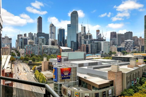 MJ Shortstay Whiteman St Apartments - Surfers Paradise Gold Coast 6